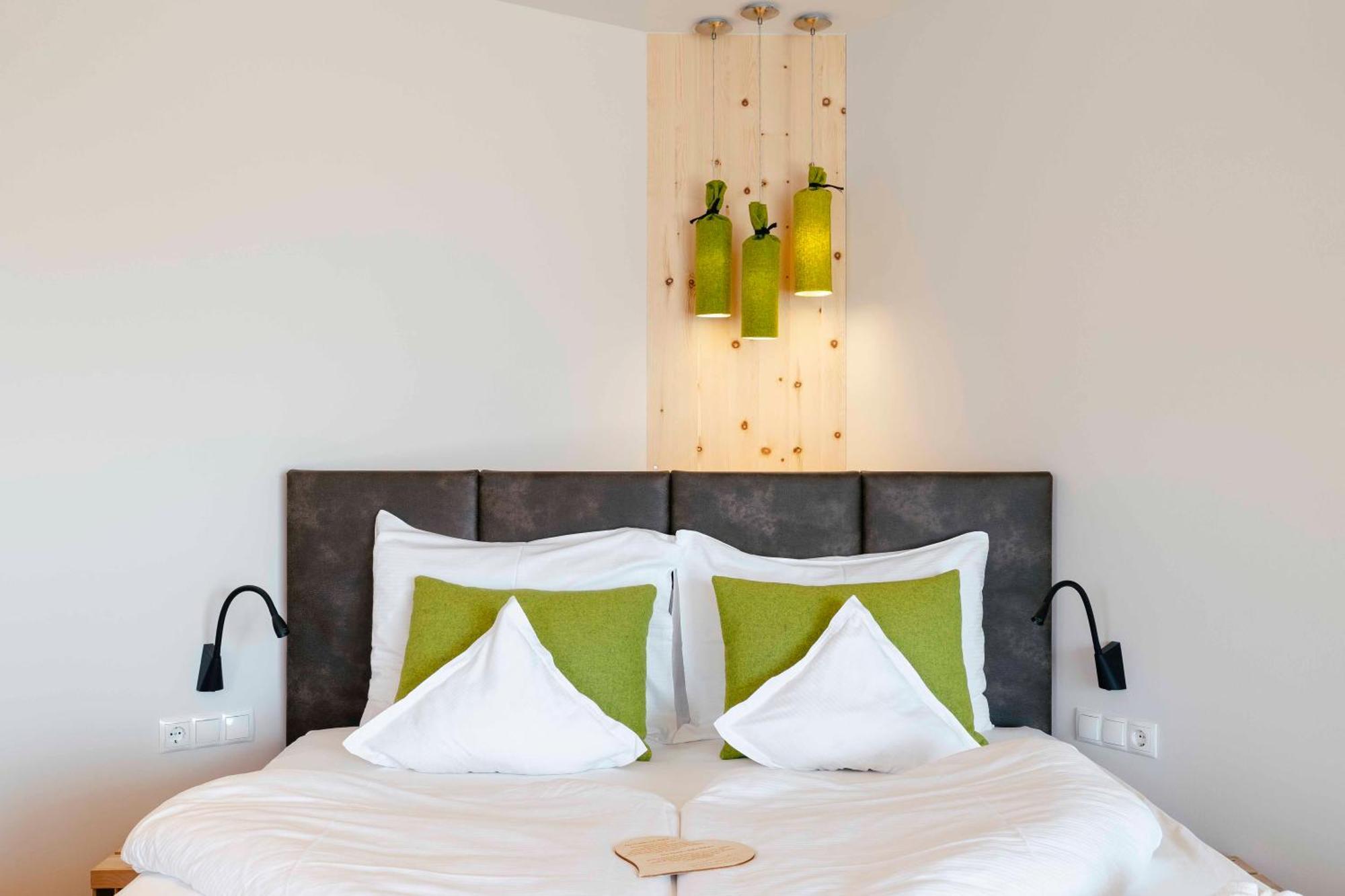 Hotel Pfeiss Lana Eksteriør billede