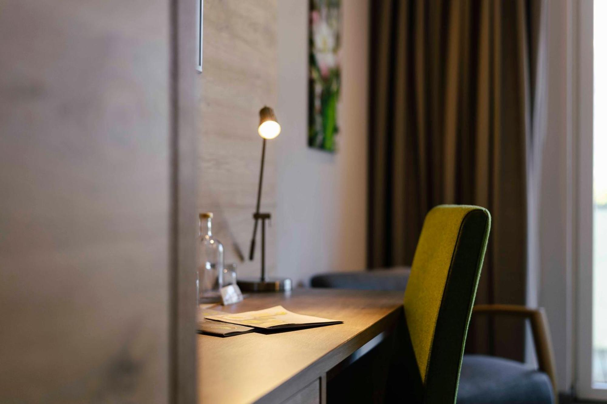 Hotel Pfeiss Lana Eksteriør billede