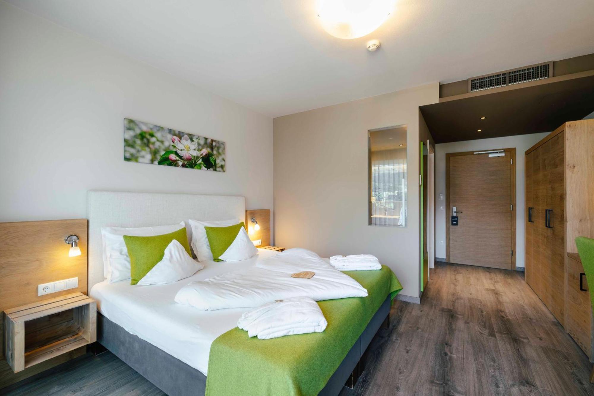 Hotel Pfeiss Lana Eksteriør billede